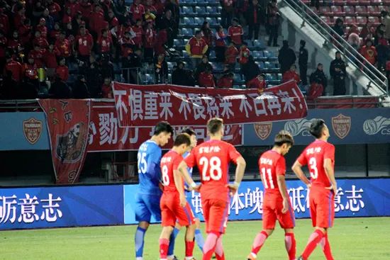 包含延边富德连胜扩大领先优势,引发热议的词条 包含延边富德连胜扩大领先优势,引发热议的词条