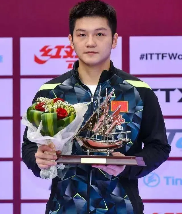 冠军选手实至名归,再立功勋 冠军选手实至名归,再立功勋