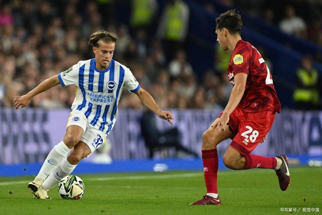 山东鲁能连续三轮不败,士气高昂气势如虹 山东鲁能连续三轮不败,士气高昂气势如虹