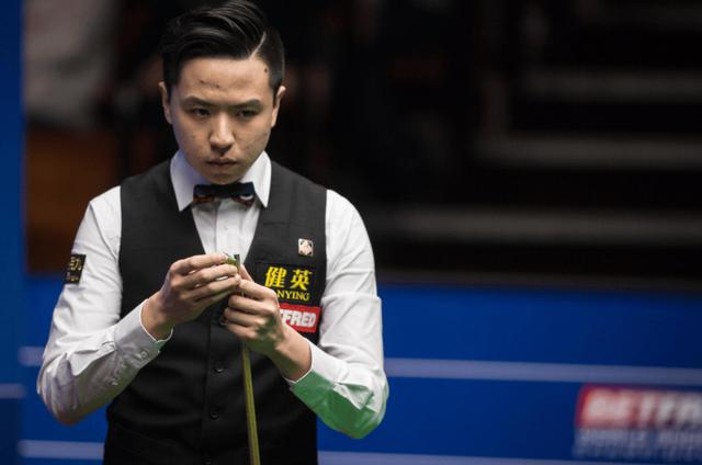 开云体育官网-爱尔兰击败强手，晋级田径比赛半决赛