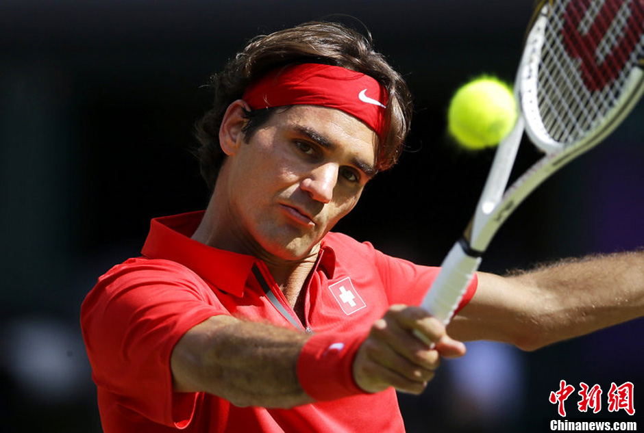 肯尼亚选手强势出击,冲刺决赛轨道 肯尼亚选手强势出击,冲刺决赛轨道