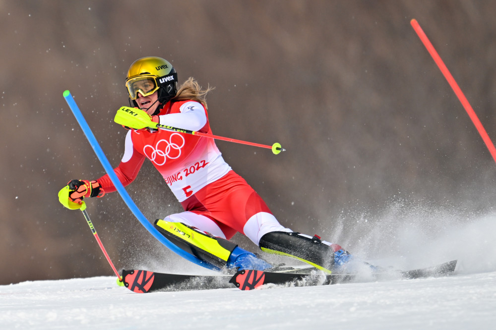 开云体育中国-关于斯洛伐克滑雪选手挑战自我，登上领奖台的信息