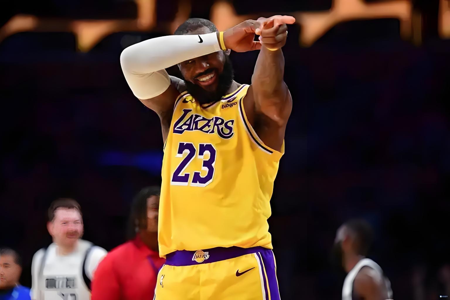 凯尔特人夺胜湖人,塔图姆持续高效得分 凯尔特人夺胜湖人,塔图姆持续高效得分