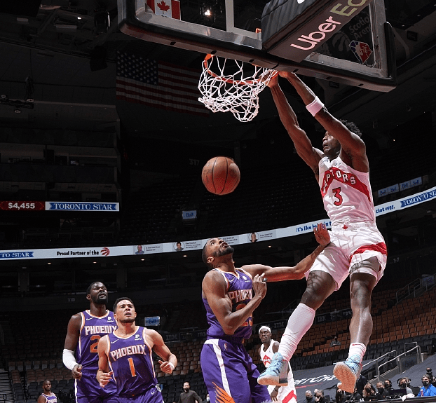 猛龙逆转太阳豪取四连胜的简单介绍 猛龙逆转太阳豪取四连胜的简单介绍