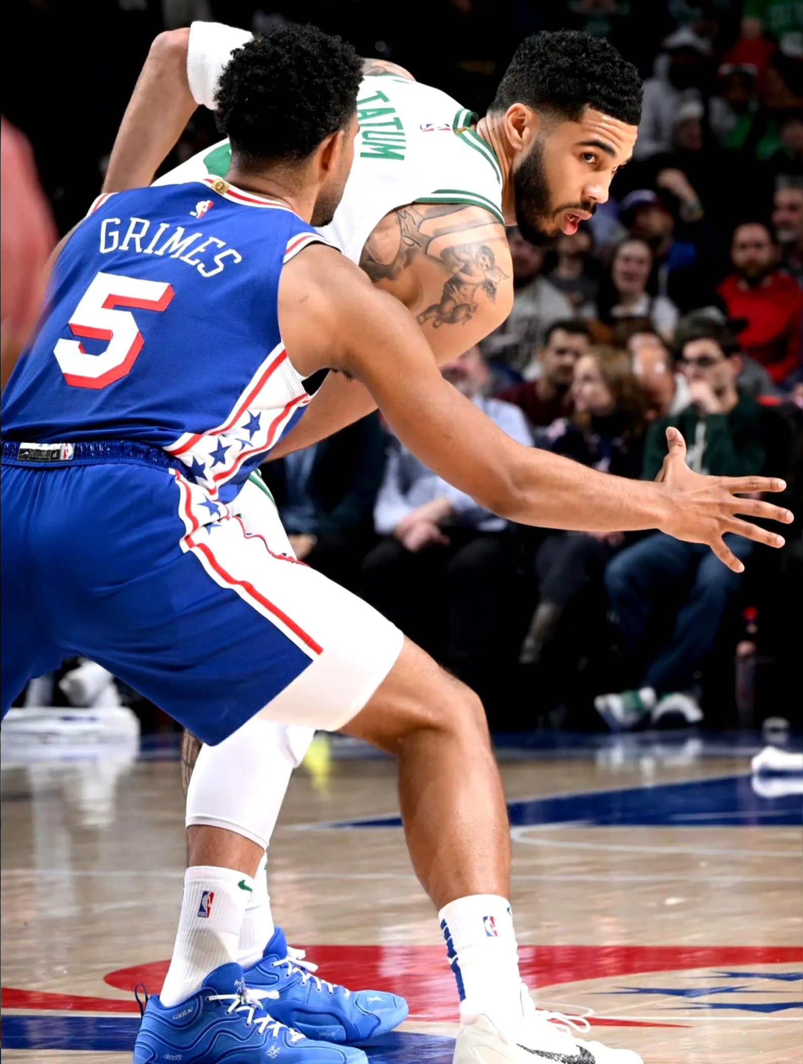 活塞客场击败凯尔特人,豪取四连胜 活塞客场击败凯尔特人,豪取四连胜